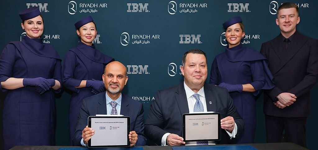 “IBM” يوقعان تؤسس أول منظومة تشغيلية رقمية بالكامل لطيران الرياض